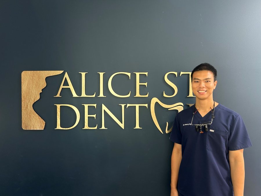 Dr Henry Ky